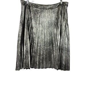 Rebel Women's Metallic Silver Skirt